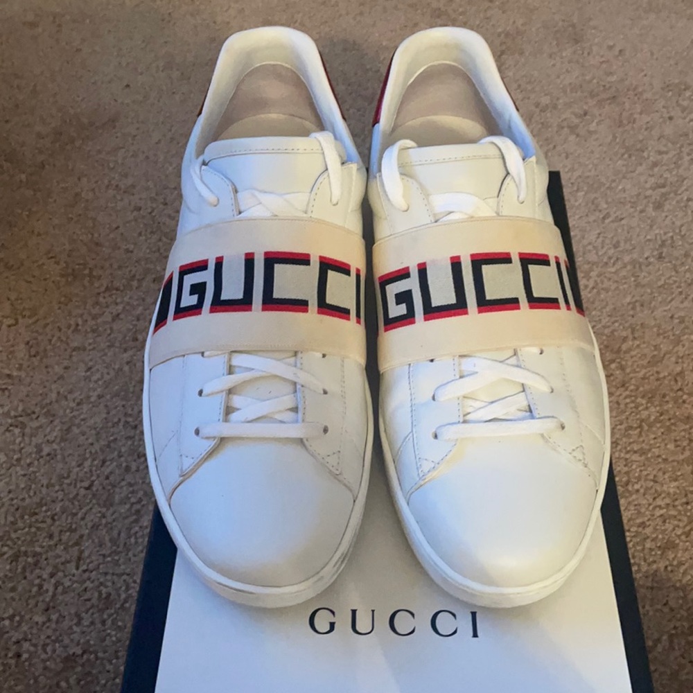Authentic Men’s Gucci Sneaker- 9